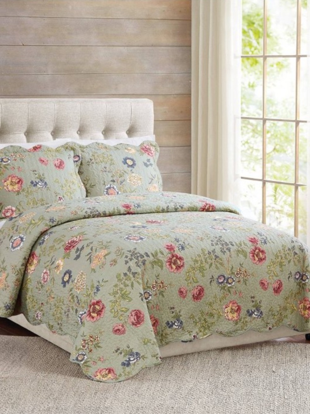 Green Floral Quilt Set - Classic Cottage Bedding